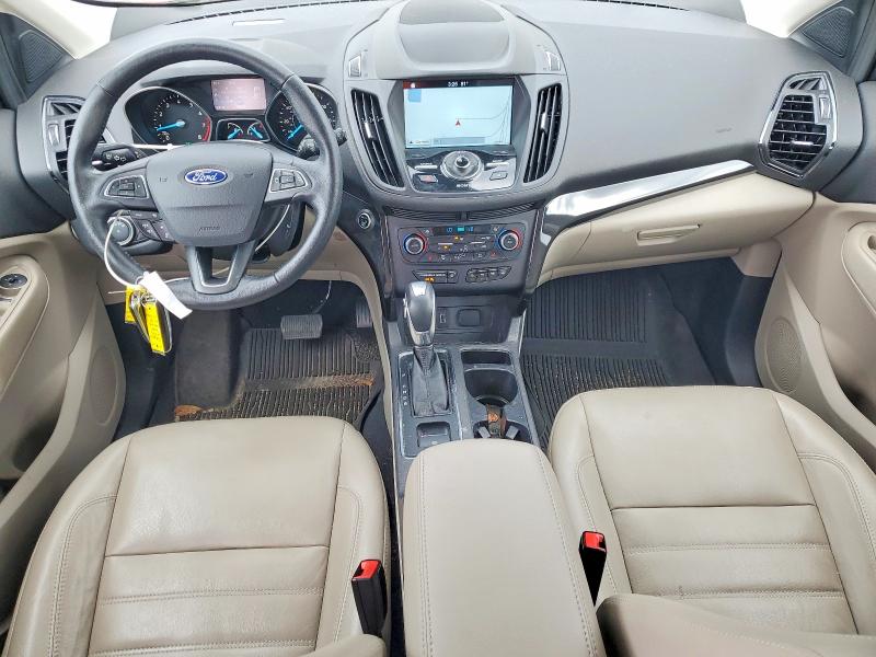 2019 Ford Escape VIN 1FMCU9J95KUB01321 COPART salvage auction — NORMAL WEAR, Sc - Certificate Of Title, sold $4,000 on 2026-07-28 (photo 8)
