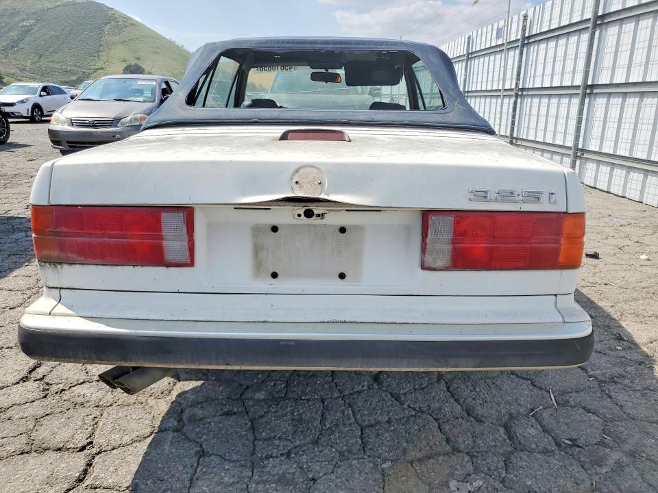 1989 BMW 3er VIN WBABB2308KEC17120 COPART salvage auction — MINOR DENT/SCRATCHES, Id - Salvage Certificate Of Title, sold $1,150 on 2026-08-20 (photo 6)