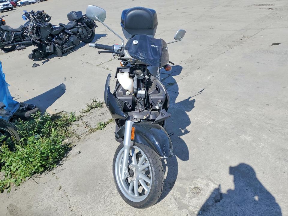 2005 Piaggio Bv VIN ZAPM289L755002005 COPART salvage auction — FRONT END, Ca - Salvage Certificate, sold $175 on 2026-07-16 (photo 2)