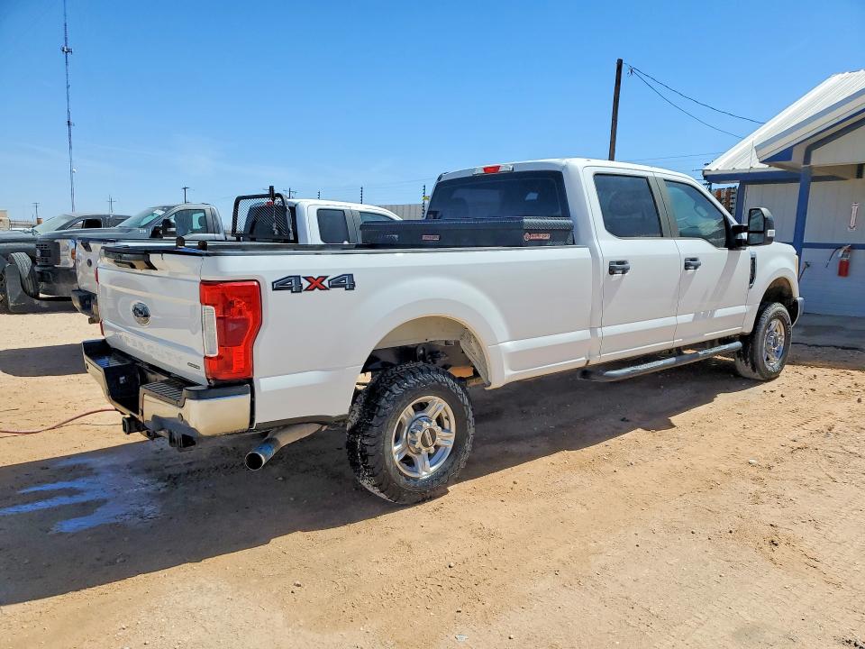 2017 Ford F-250 super duty VIN 1FT7W2B61HEE73401 COPART salvage auction — REAR END, TX - CERTIFICATE OF TITLE, sold $13,100 on 2026-07-14 (photo 3)