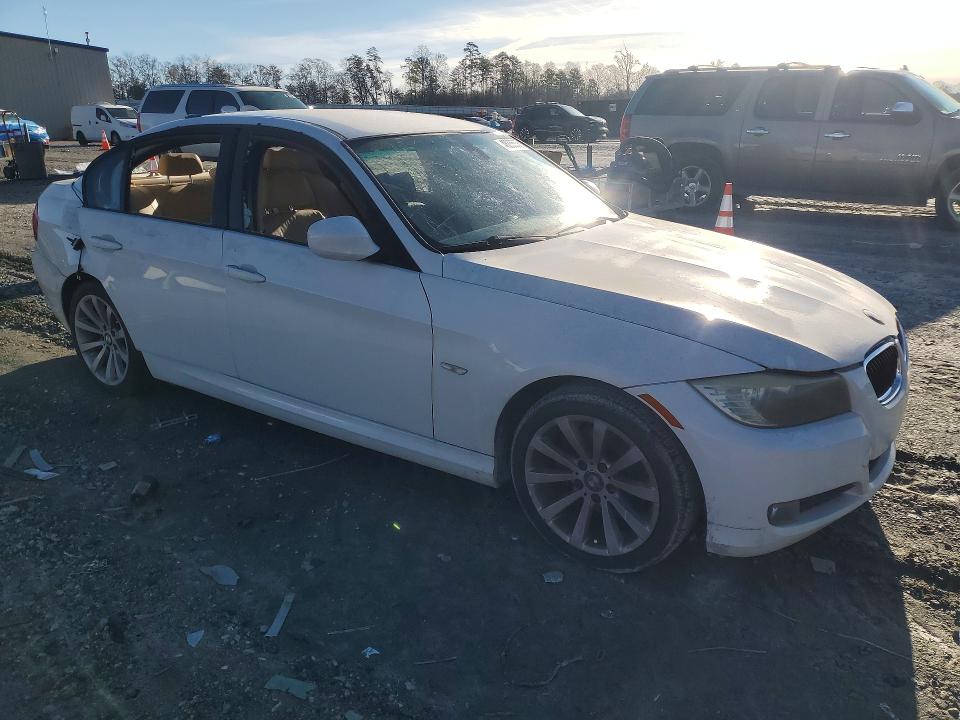 2011 BMW 3 series VIN WBAPH7G58BNM54839 COPART salvage auction — VANDALISM, SC - CERT OF TITLE-SALVAGE, sold $500 on 2026-07-15 (photo 4)