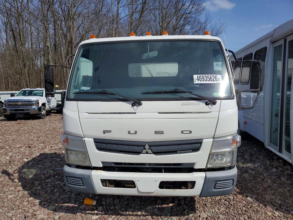2012 Mitsubishi Fuso VIN JL6CRH1AXCK004582 COPART salvage auction — NORMAL WEAR, Ny - Certificate Of Title, sold $1,950 on 2026-07-08 (photo 5)
