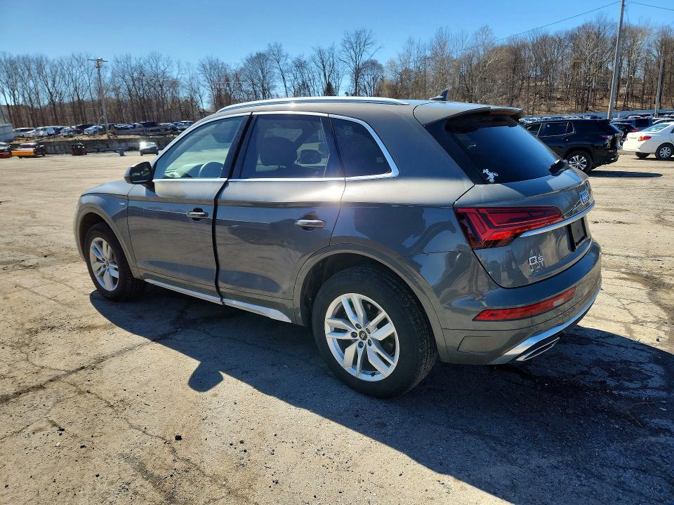 2023 Audi Q5 VIN WA1GAAFY0P2152951 COPART salvage auction — SIDE, Salvage Title, sold $16,800 on 2026-08-25 (photo 2)
