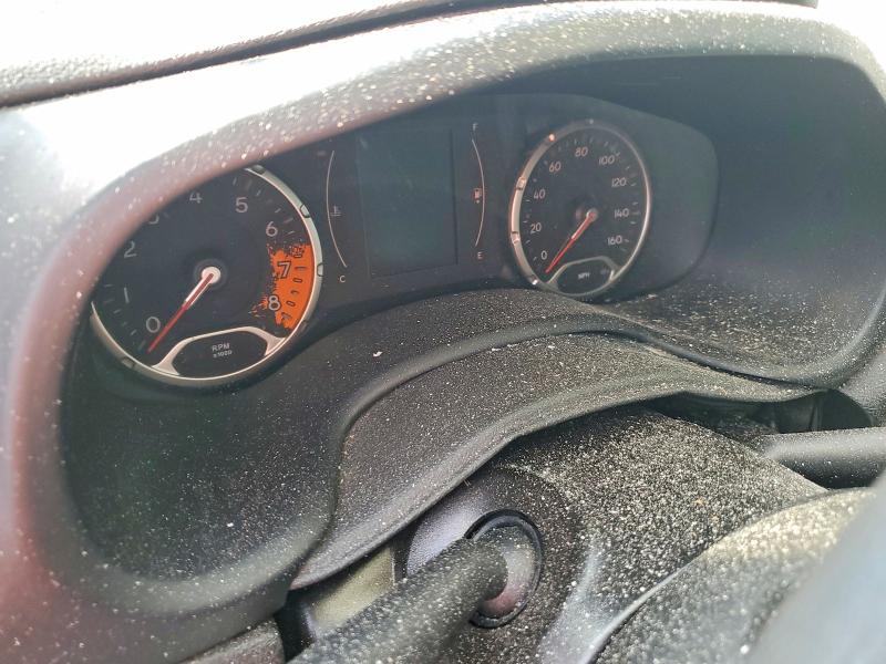 2018 Jeep Renegade VIN ZACCJBAB2JPJ15827 COPART salvage auction — FRONT END, Salvage Title, sold $300 on 2026-07-31 (photo 9)