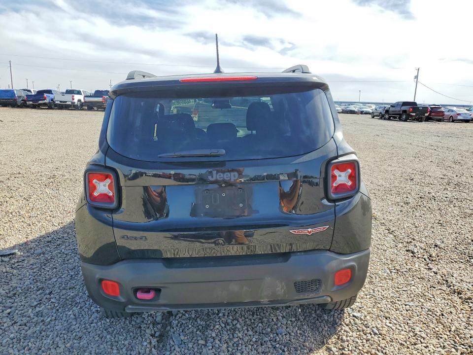 2017 Jeep Renegade VIN ZACCJBCB7HPF93252 COPART salvage auction — FRONT END, Tx - Salvage Vehicle Title, sold $100 on 2026-07-07 (photo 6)