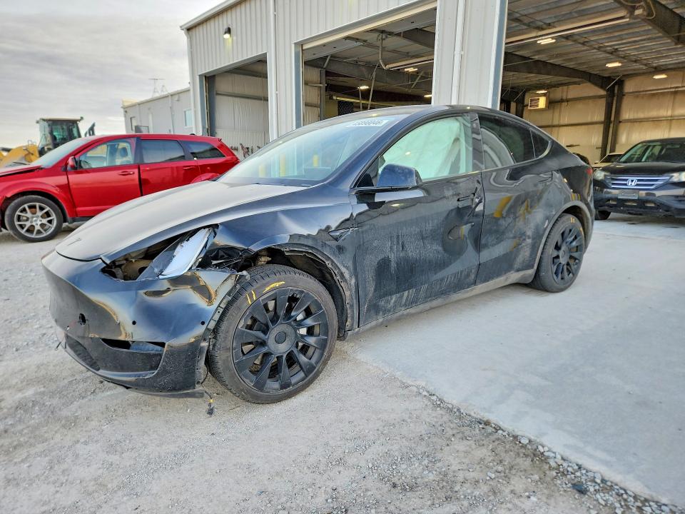 2021 Tesla VIN 5YJYGDEEXMF097161 COPART salvage auction — FRONT END, Ne - Cert Of Title-Salvage, sold $275 on 2026-07-21 (photo 1)