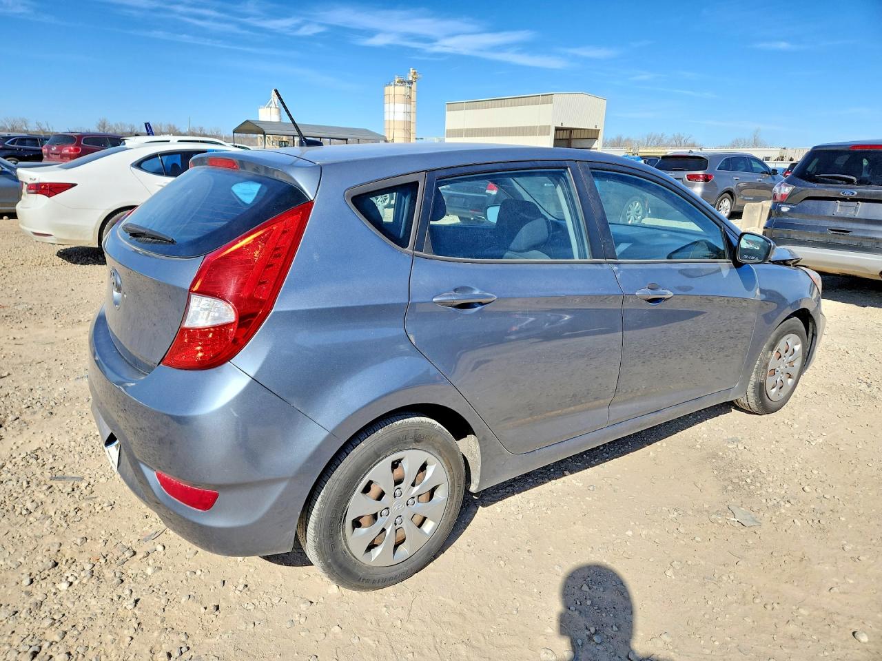 2017 Hyundai Accent VIN KMHCT5AE1HU364133 COPART salvage auction — Front End, KS - CERT OF TITLE-SALVAGE, sold $925 on 2026-07-09 (photo 3)