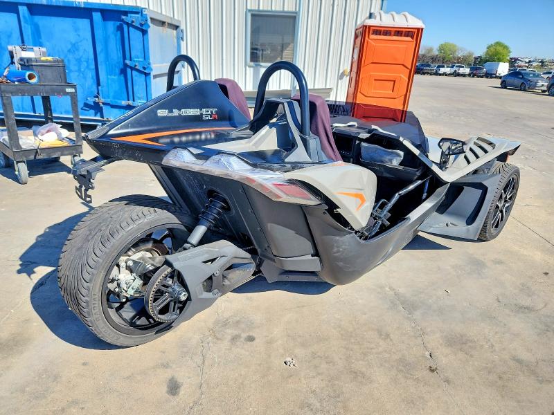 2022 Polaris Slingshot VIN 57XAAFHB2N8149326 COPART salvage auction — SIDE, TX - SALVAGE VEHICLE TITLE, sold $6,000 on 2026-07-30 (photo 4)