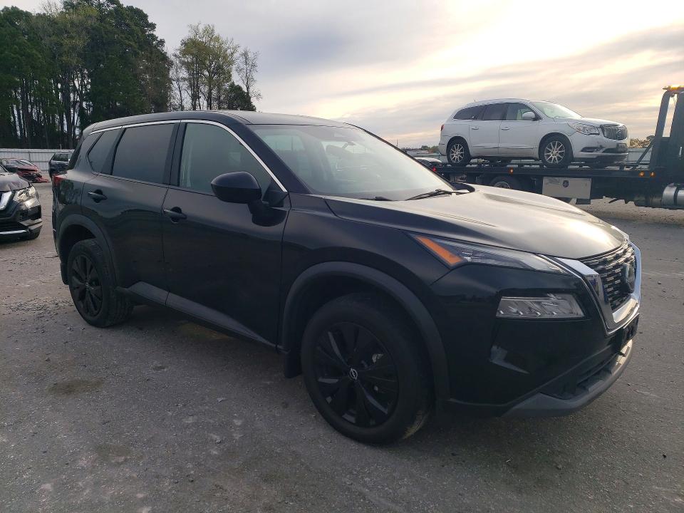 2023 Nissan Rogue VIN 5N1BT3BB7PC874706 COPART salvage auction — MECHANICAL, Ny - Dealer Only Clean Title, sold $7,400 on 2026-07-30 (photo 4)