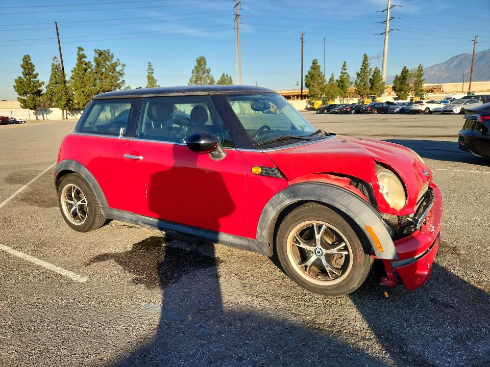 2010 Mini Cooper VIN WMWMF3C56ATZ61675 COPART salvage auction — FRONT END, Ca - Salvage Certificate, sold $875 on 2026-07-16 (photo 4)