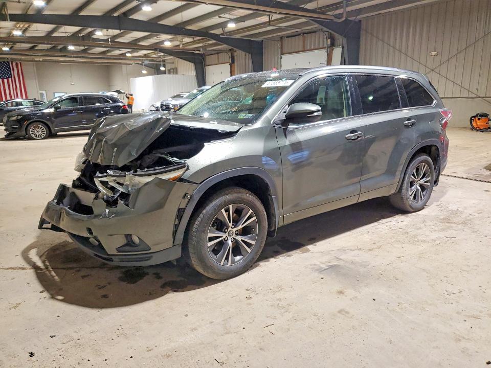 2016 Toyota Highlander VIN 5TDJKRFH7GS321198 COPART salvage auction — FRONT END, Pa - Certificate Of Salvage, sold $6,800 on 2026-07-08 (photo 1)