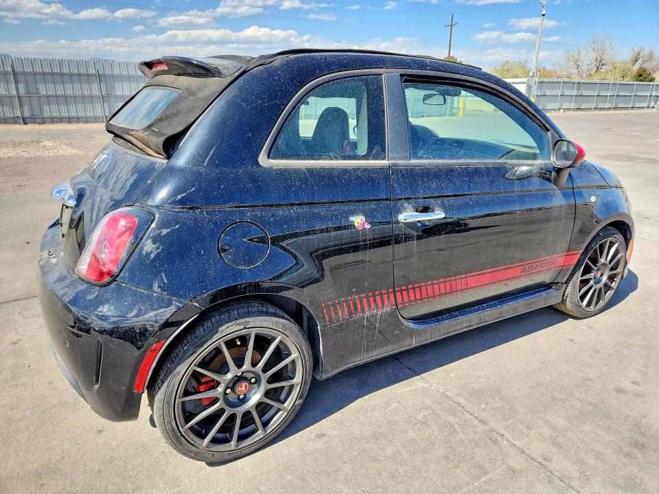 2015 Fiat 500 VIN 3C3CFFJH3FT550621 COPART salvage auction — ROOF, Salvage Title, sold $975 on 2026-08-12 (photo 3)