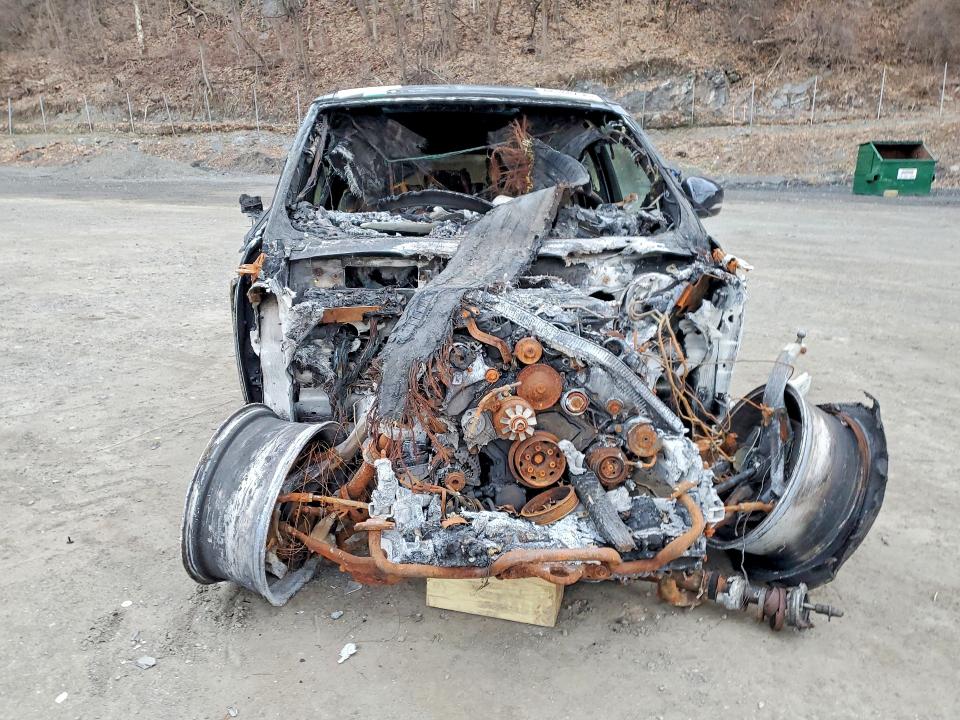 2017 Land rover RANGE ROVER VIN SALGS2FE2HA329417 COPART salvage auction — BURN, Nj - Cert Of Title-Salvage, sold $725 on 2026-07-02 (photo 5)