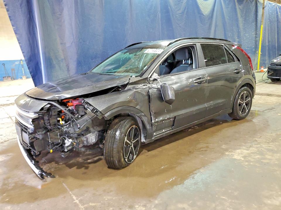2025 Kia Niro VIN KNDCP3LE3S5306228 COPART salvage auction — FRONT END, CO - NON-REPAIRABLE CERT OF TITLE, sold $3,750 on 2026-07-13 (photo 1)