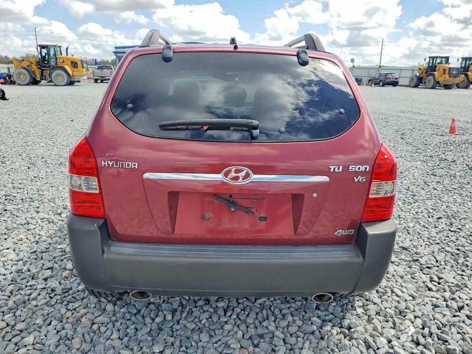 2005 Hyundai Tucson VIN KM8JN72D35U229069 COPART salvage auction — FRONT END, FL - CERT OF TITLE SLVG REBUILDABLE, sold $575 on 2026-07-17 (photo 6)