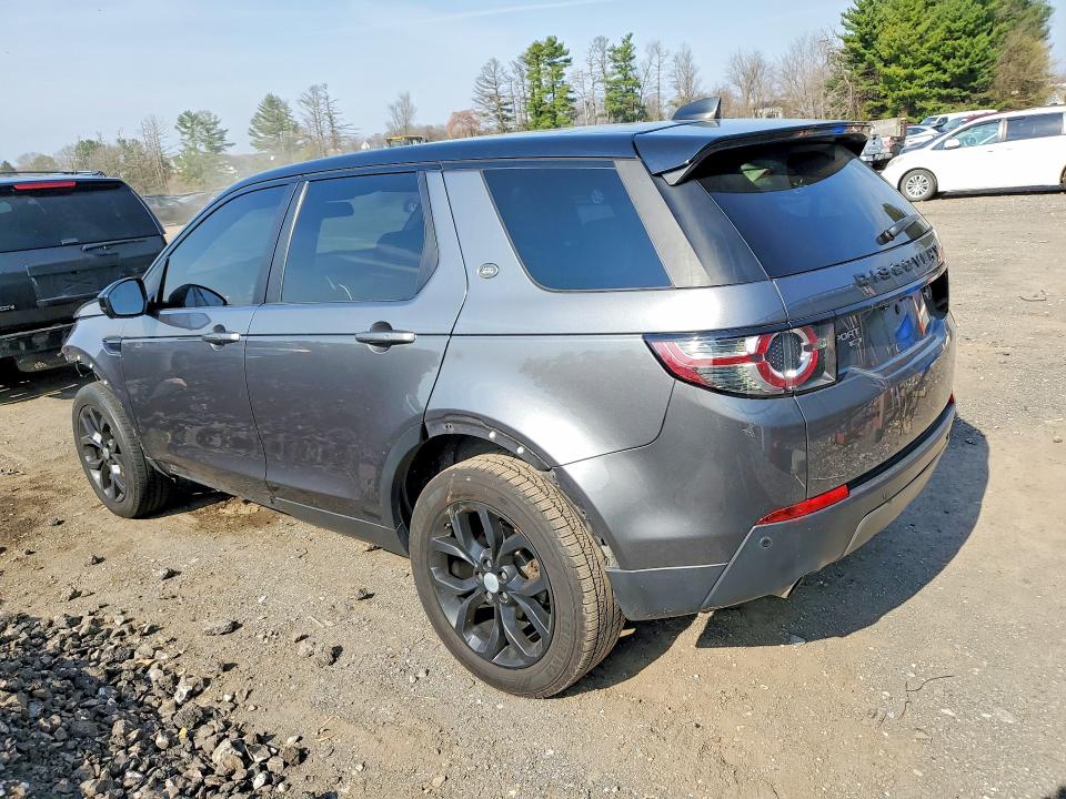 2017 Land rover Discovery VIN SALCR2BG6HH636470 COPART salvage auction — FRONT END, Md - Cert Of Salvage > 75% Damage, sold $300 on 2026-07-27 (photo 2)