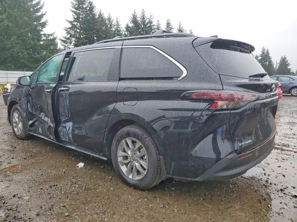 2025 Toyota Sienna VIN 5TDJSKFC7SS186289 COPART salvage auction — SIDE, WA - BILL OF SALE, sold $24,400 on 2026-07-10 (photo 2)