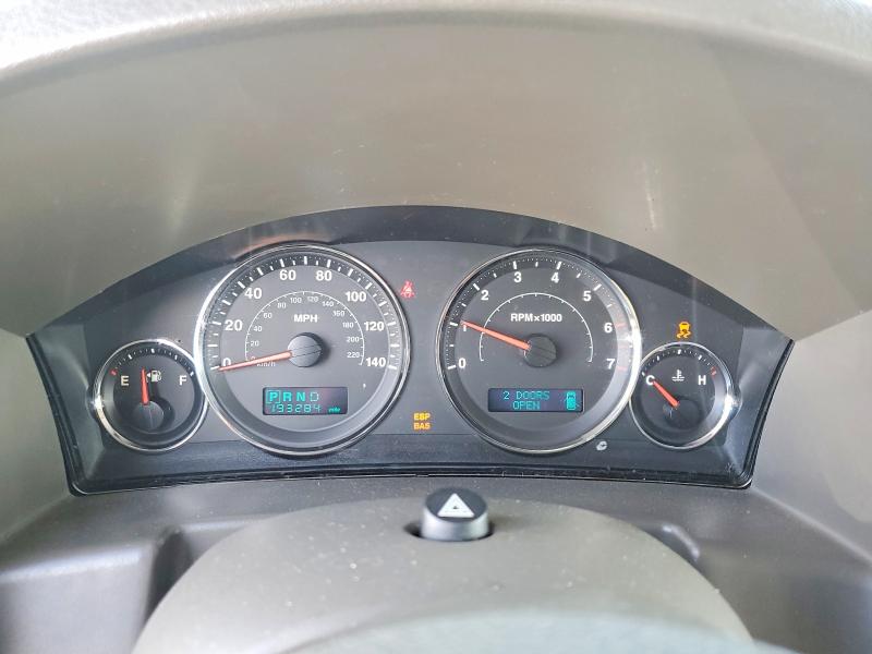 2006 Jeep Commander VIN 1J8HH58N36C349355 COPART salvage auction — FRONT END, Sc - Cert Of Title-Salvage, sold $850 on 2026-07-06 (photo 9)