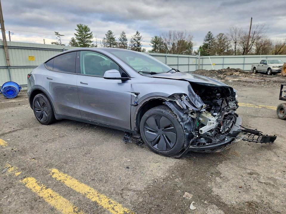 2026 Tesla Model y VIN 7SAYGDEE3TA440357 COPART salvage auction — FRONT END, Pa - Certificate Of Salvage, sold $7,700 on 2026-07-21 (photo 4)