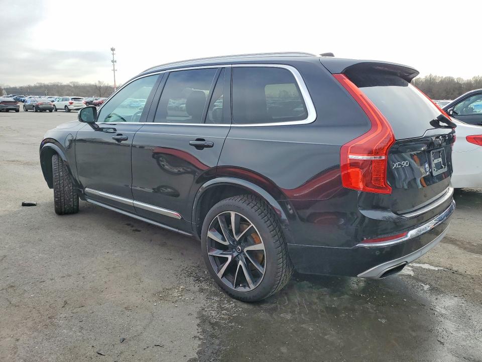 2021 Volvo Xc90 VIN YV4BR00K2M1693067 COPART salvage auction — MINOR DENT/SCRATCHES, Nj - Certificate Of Title (P), sold $14,000 on 2026-07-28 (photo 2)