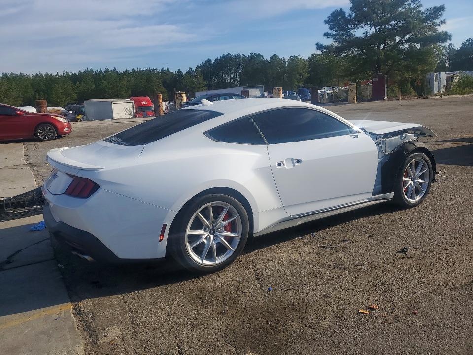 2024 Ford Mustang VIN 1FA6P8CF2R5417775 COPART salvage auction — FRONT END, Sc - Cert Of Title-Salvage, sold $22,000 on 2026-07-10 (photo 3)
