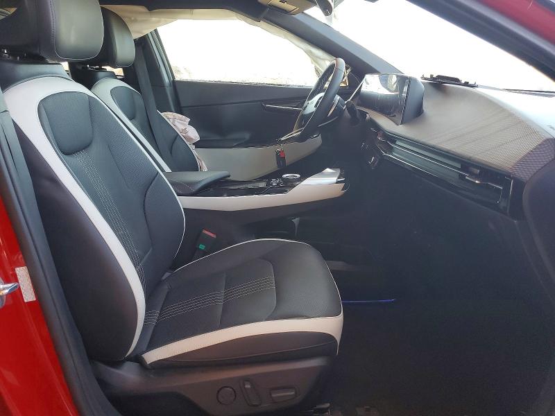2024 Kia Ev6 VIN KNDC4DLC7R5203725 COPART salvage auction — SIDE, Salvage Title, sold $11,700 on 2026-07-16 (photo 7)