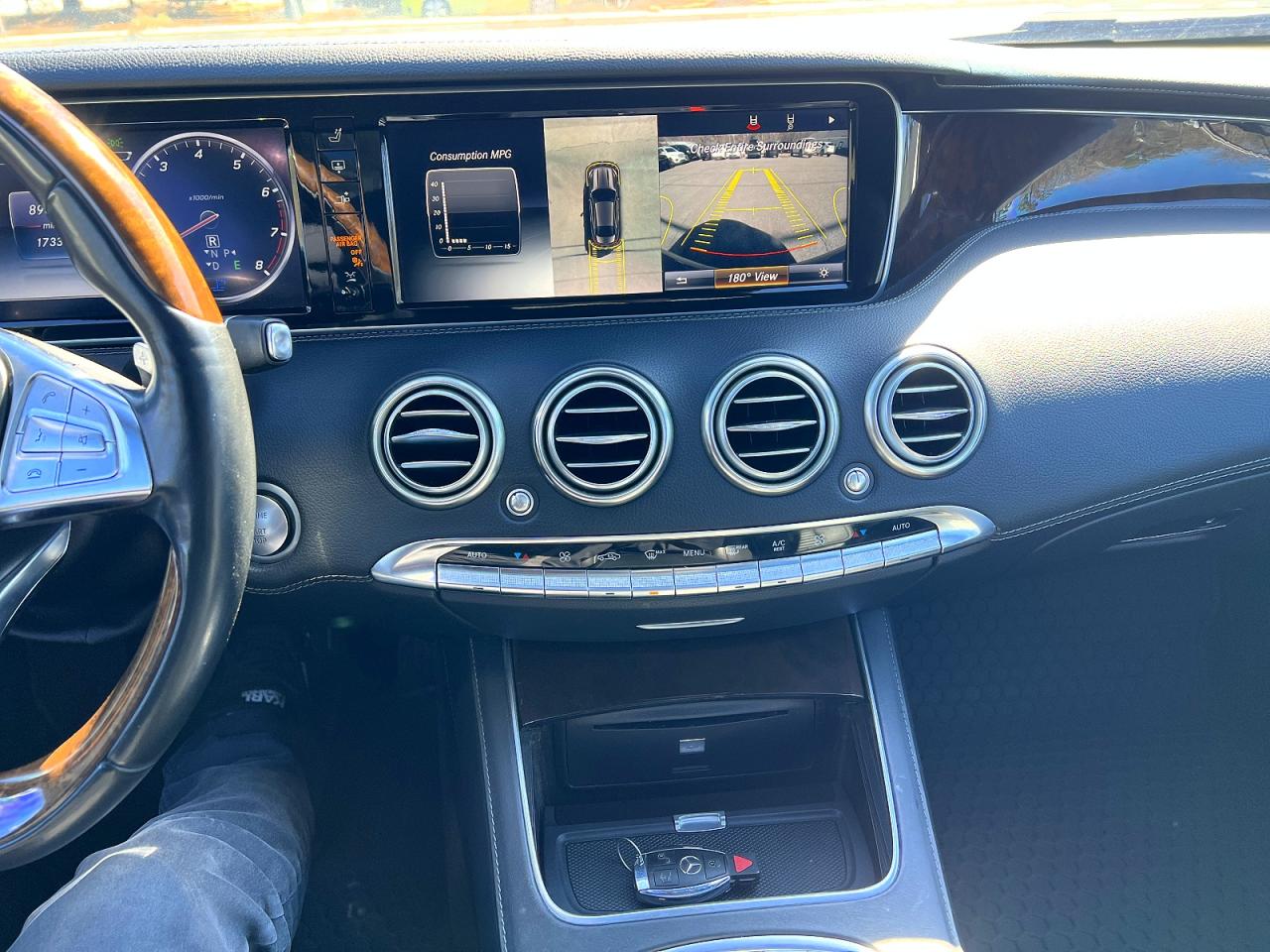 2015 Mercedes-benz S-klasse VIN WDDXJ8FB0FA002164 COPART salvage auction — Minor Dent/Scratches, CT - CERTIFICATE OF TITLE (P), sold $14,400 on 2026-04-17 (photo 9)