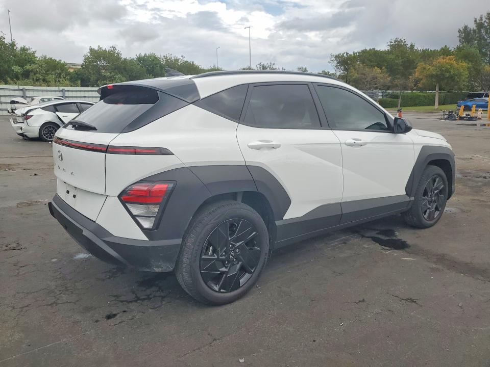 2026 Hyundai Kona VIN KM8HF3AB6TU357405 COPART salvage auction — SIDE, Fl - Cert Of Title Slvg Rebuildable, sold $10,100 on 2026-07-06 (photo 3)