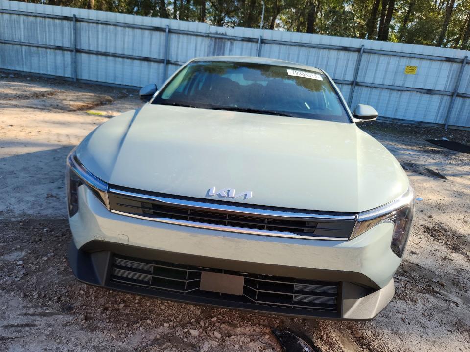 2026 Kia K4 VIN 3KPFT4DE5TE254054 COPART salvage auction — REAR END, Fl - Cert Of Title Slvg Rebuildable, sold $6,200 on 2026-08-31 (photo 5)