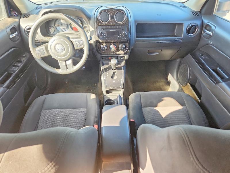 2017 Jeep Liberty (patriot) VIN 1C4NJPBB2HD102379 COPART salvage auction — MECHANICAL, Tx - Certificate Of Title, sold $700 on 2026-07-09 (photo 8)