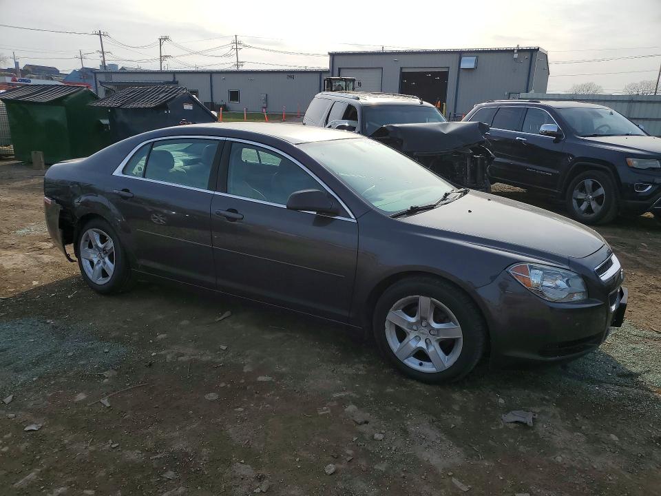 2012 Chevrolet Malibu VIN 1G1ZA5EU2CF387397 COPART salvage auction — SIDE, Il - Salvage Certificate, sold $525 on 2026-07-02 (photo 4)