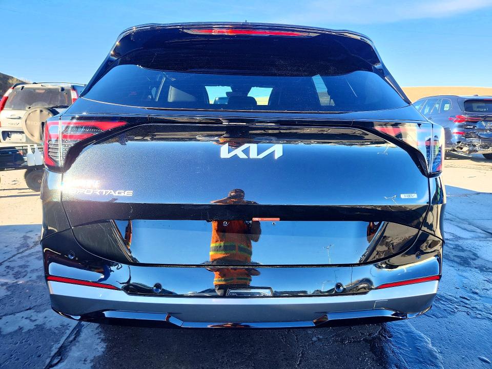 2026 Kia Sportage VIN KNDPXDDG4T7345729 COPART salvage auction — SIDE, Az - Cert Of Title - Salvage, sold $15,100 on 2026-07-13 (photo 6)