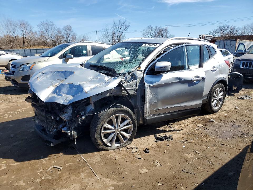 2017 Nissan Rogue VIN JN1BJ1CP7HW028393 COPART salvage auction — FRONT END, Id - Salvage Certificate Of Title, sold $575 on 2026-07-08 (photo 1)