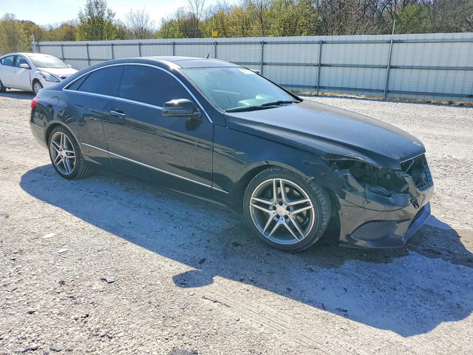 2014 Mercedes-benz E-klasse VIN WDDKJ5KB1EF226415 COPART salvage auction — HAIL, Ar - Cert Of Title-Salvage, sold $1,350 on 2026-07-27 (photo 4)