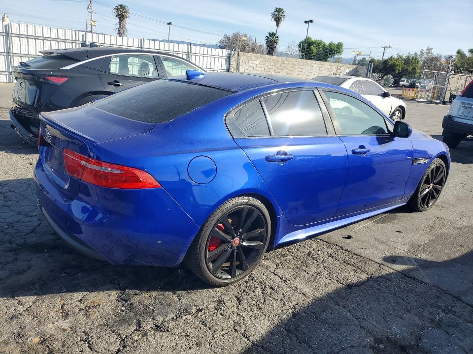 2017 Jaguar Xe VIN SAJAF4BN8HA968860 COPART salvage auction — MINOR DENT/SCRATCHES, CA - SALVAGE CERTIFICATE, sold $1,150 on 2026-07-02 (photo 3)