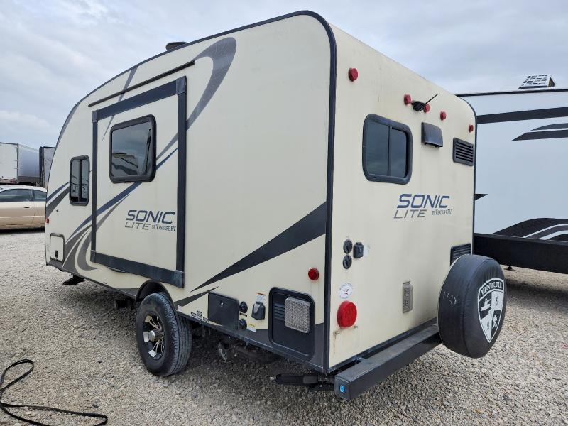 2019 Kzinc sportsmen Travel trl VIN 4EZT2161XK4053635 COPART salvage auction — WATER/FLOOD, TX - SALVAGE TITLE-FLOOD DAMAGE, sold $100 on 2026-07-09 (photo 3)