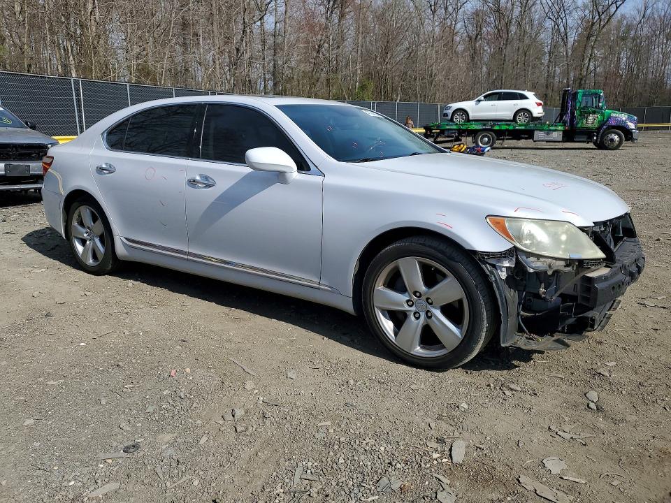 2008 Lexus Ls VIN JTHGL46F585024493 COPART salvage auction — FRONT END, Id - Salvage Certificate Of Title, sold $925 on 2026-07-07 (photo 4)
