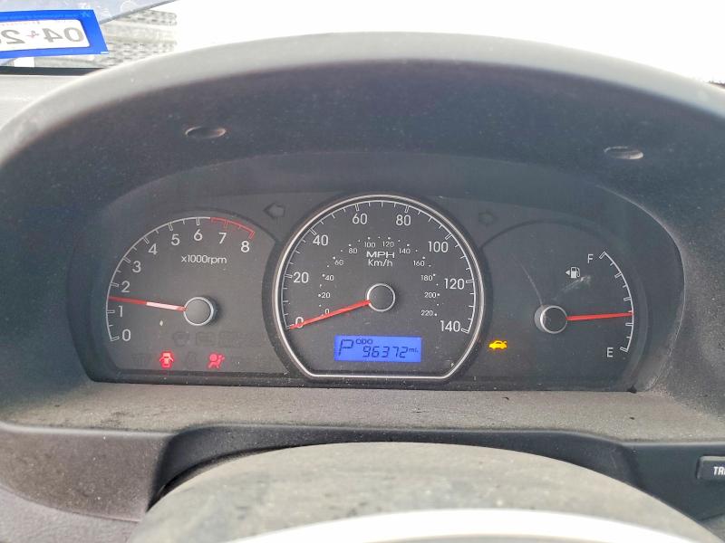 2010 Hyundai Elantra VIN KMHDU4ADXAU118822 COPART salvage auction — SIDE, Tx - Salvage Vehicle Title, sold $400 on 2026-07-02 (photo 9)