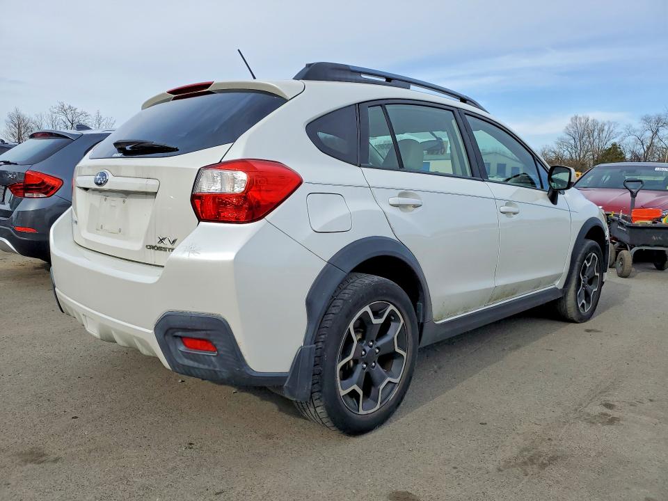 2014 Subaru Xv VIN JF2GPAGC2E8219827 COPART salvage auction — NORMAL WEAR, Nj - Cert Of Title-Salvage, sold $1,000 on 2026-07-28 (photo 3)