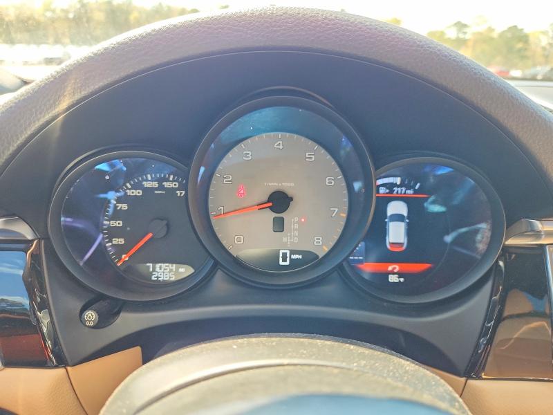 2018 Porsche Macan VIN WP1AB2A54JLB31533 COPART salvage auction — REAR END, Salvage Title, sold $10,800 on 2026-08-24 (photo 9)