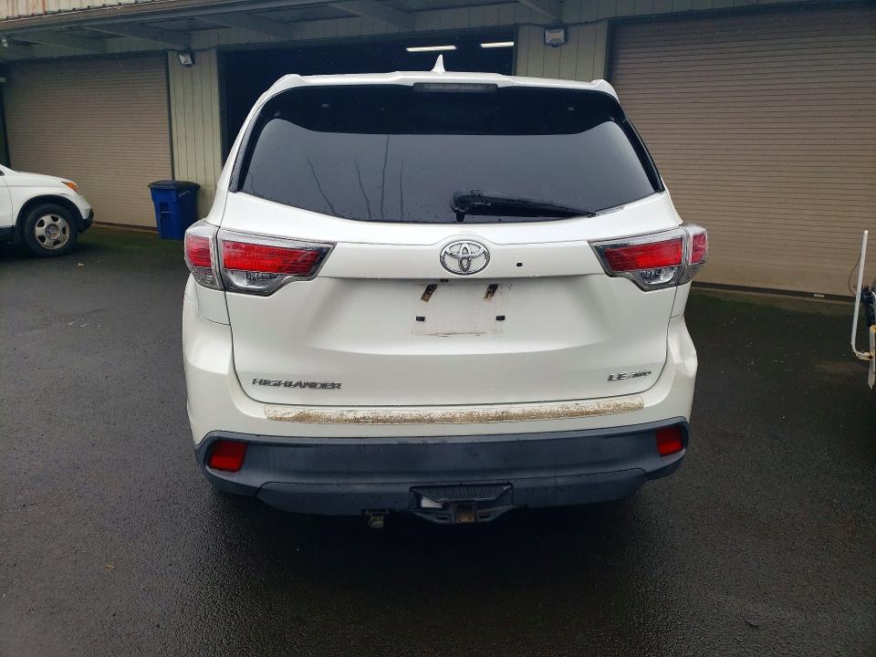 2016 Toyota Highlander VIN 5TDBKRFH1GS315787 COPART salvage auction — FRONT END, Hi - Certificate Of Salvage, sold $3,750 on 2026-07-06 (photo 6)