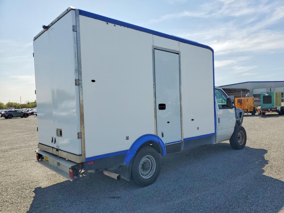 2023 Ford E-350 VIN 1FDWE3FKXPDD18826 COPART salvage auction — FRONT END, Fl - Certificate Of Title, sold $14,000 on 2026-07-30 (photo 3)