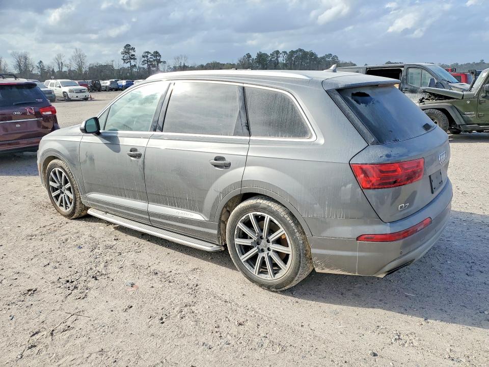 2018 Audi Q7 VIN WA1VABF72JD009581 COPART salvage auction — UNDERCARRIAGE, Tx - Certificate Of Title (P), sold $7,900 on 2026-07-24 (photo 2)