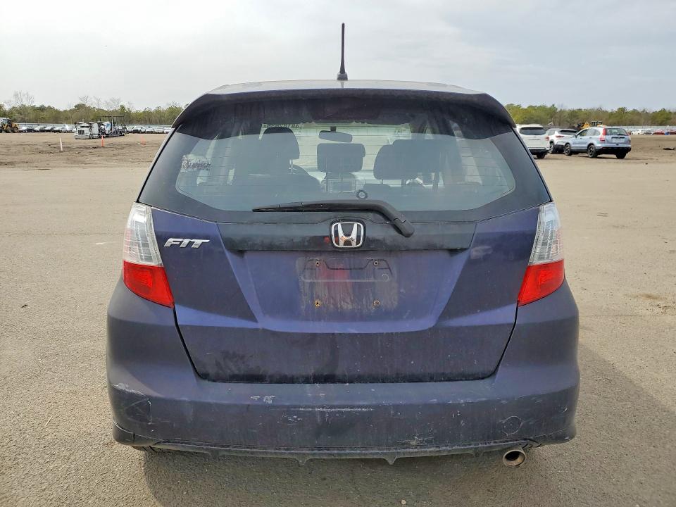 2009 Honda Fit VIN JHMGE88639S057879 COPART salvage auction — FRONT END, Ny - Certificate Of Title, sold $1,250 on 2026-07-20 (photo 6)