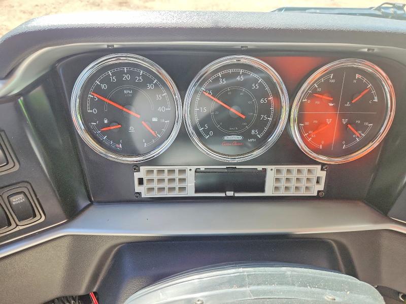 2017 Freightliner Chassis VIN 4UZACHDT9HCJJ6205 COPART salvage auction — FRONT END, NC - SALVAGE CERTIFICATE OF TITLE, sold $3,600 on 2026-07-10 (photo 8)
