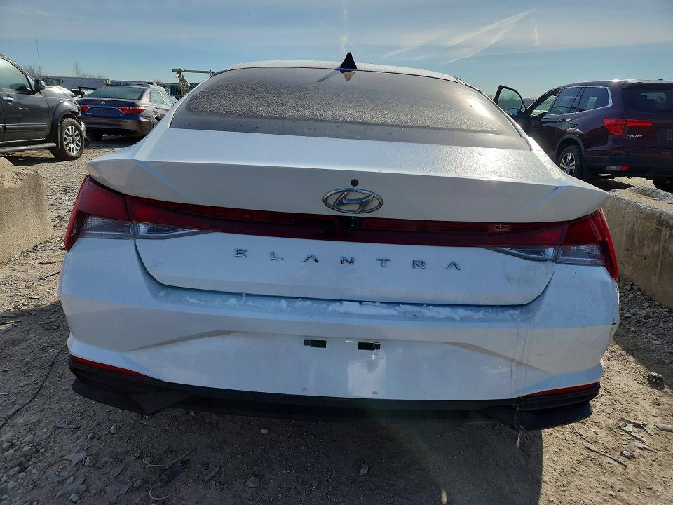 2021 Hyundai Elantra VIN 5NPLM4AG8MH009459 COPART salvage auction — SIDE, Salvage Title, sold $2,450 on 2026-07-23 (photo 6)