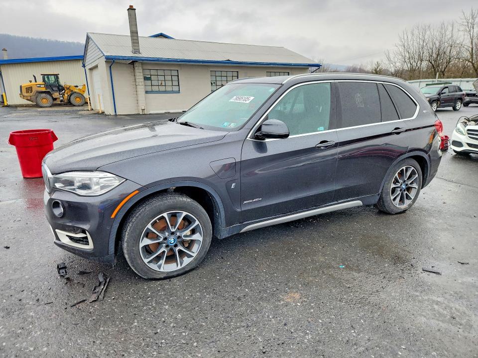 2018 BMW VIN 5UXKT0C55J0V98531 COPART salvage auction — MINOR DENT/SCRATCHES, Pa - Cert Of Title, sold $7,400 on 2026-07-08 (photo 1)