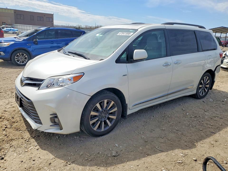 2018 Toyota Sienna VIN 5TDDZ3DCXJS193625 COPART salvage auction — REAR END, Ks - Cert Of Title-Salvage, sold $5,100 on 2026-07-21 (photo 1)