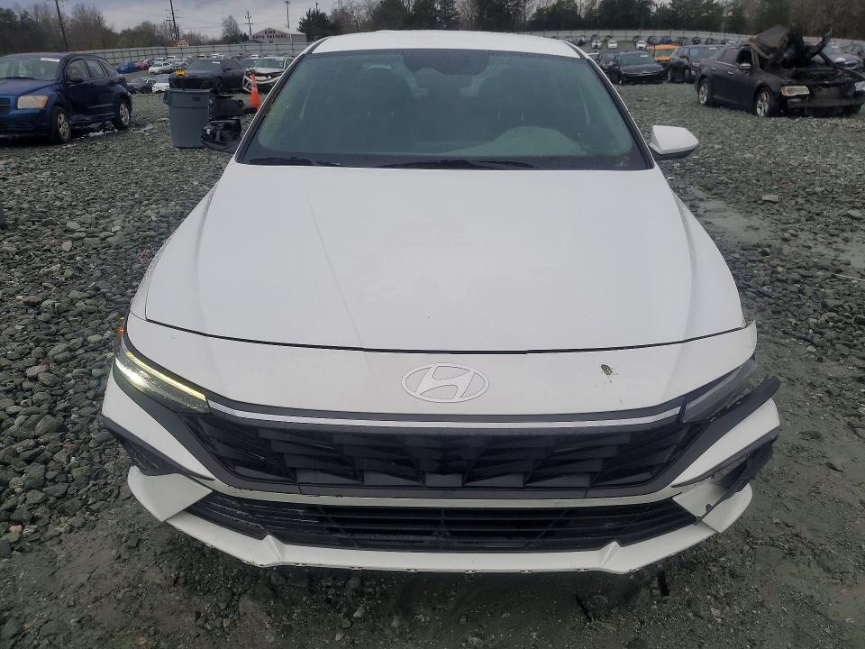2024 Hyundai Elantra VIN KMHLM4DG3RU755936 COPART salvage auction — FRONT END, Nc - Dealer Only Clean Title, sold $9,500 on 2026-07-29 (photo 5)