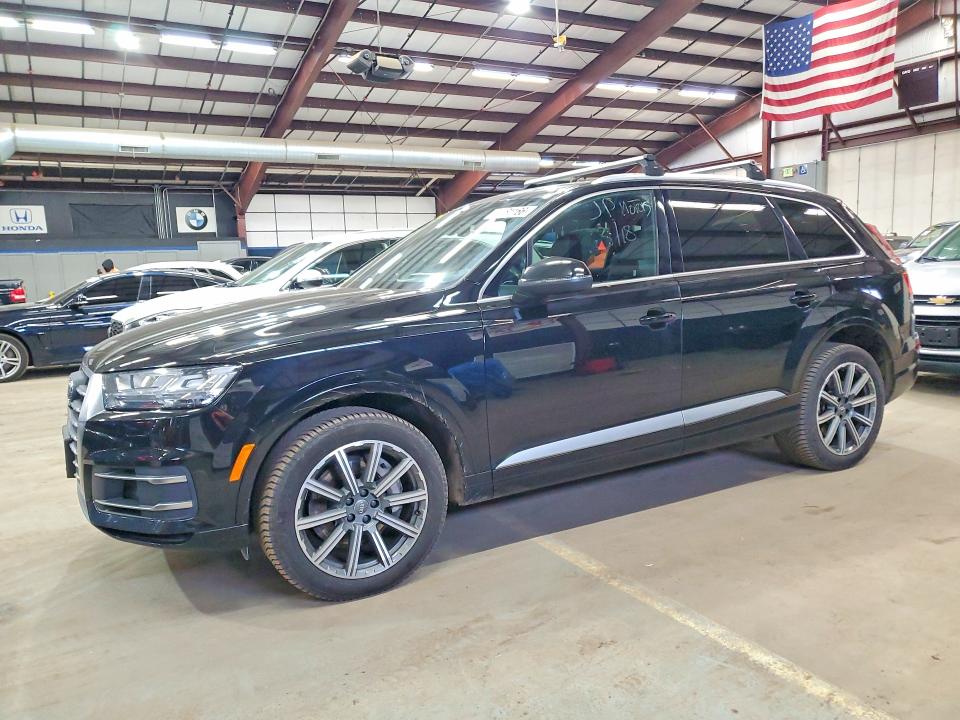 2019 Audi Q7 VIN WA1LAAF7XKD039138 COPART salvage auction — MINOR DENT/SCRATCHES, Ma - Certificate Of Title (P), sold $7,000 on 2026-07-27 (photo 1)